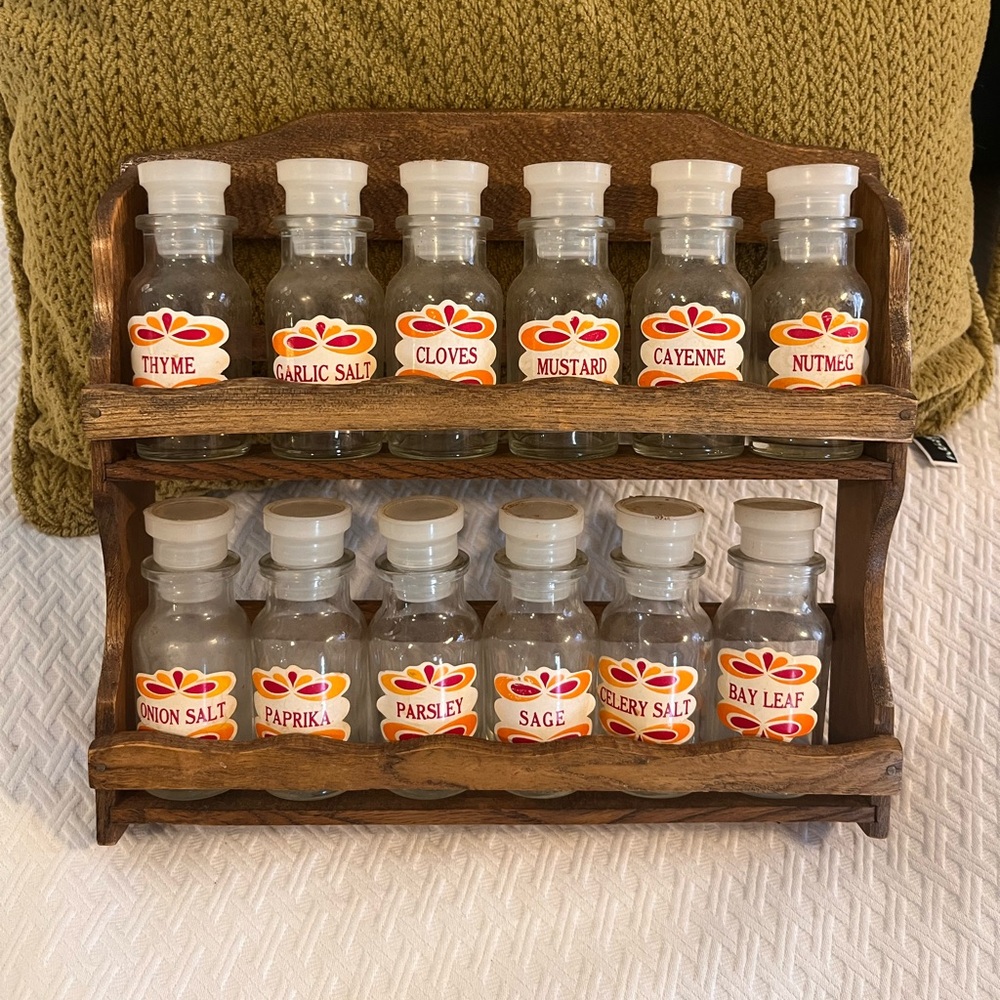 Vintage Wood Spice Rack WITH 12 glass apothecary spice jars